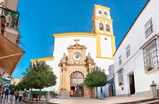Cozy 2-Bed 2-Bathroom Apartment In Marbella Town Centre ภายนอก รูปภาพ