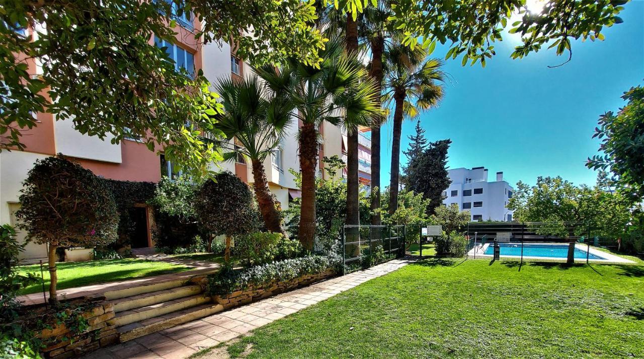 Cozy 2-Bed 2-Bathroom Apartment In Marbella Town Centre ภายนอก รูปภาพ