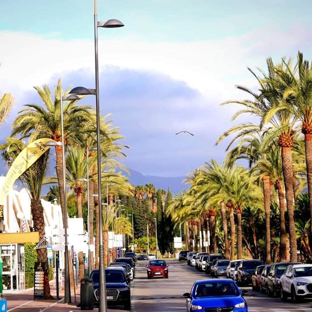 Cozy 2-Bed 2-Bathroom Apartment In Marbella Town Centre ภายนอก รูปภาพ